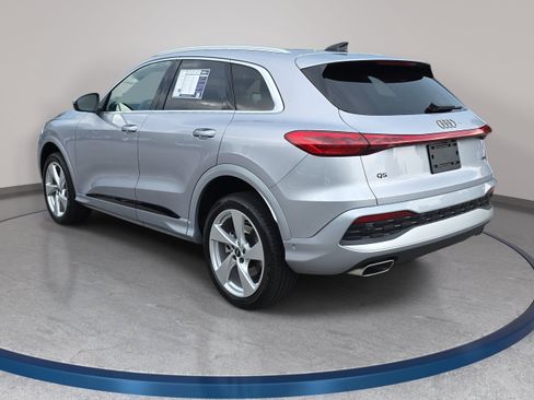 Used 2025 Audi Q5 Premium Plus w/ Premium Plus AWD/4WD image 7