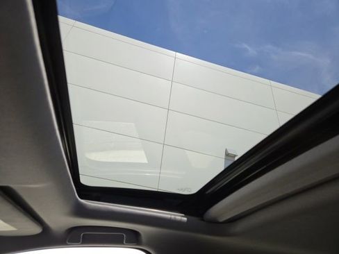 Used 2018 Honda CR-V EX-L image 30
