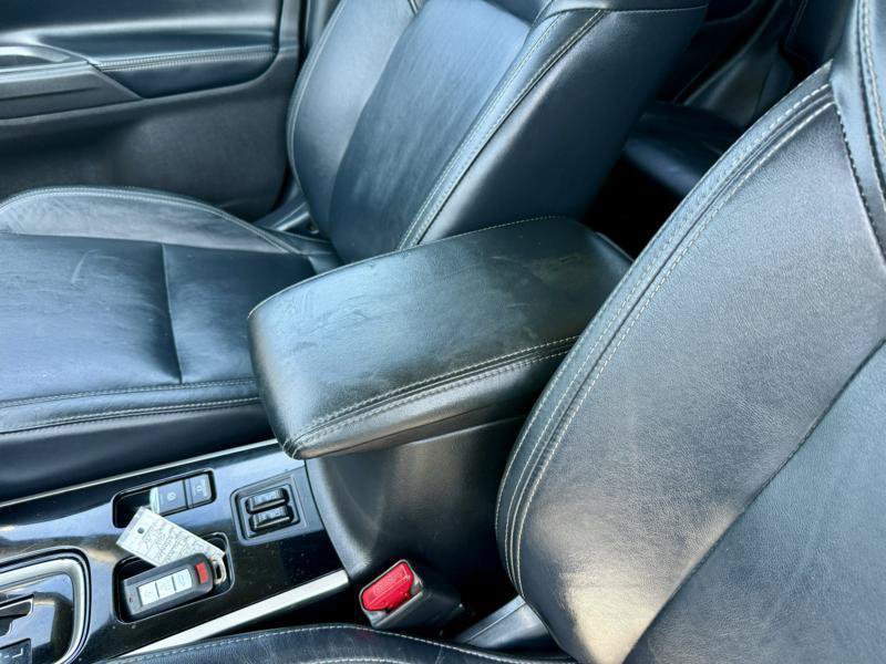 Used 2020 Mitsubishi Outlander SEL FWD image 13