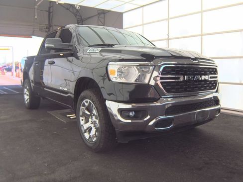 Used 2023 RAM 1500 Big Horn AWD/4WD image 3