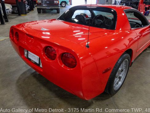 Used 2003 Chevrolet Corvette Z06 w/ Memory Package, 3 Drivers RWD image 15