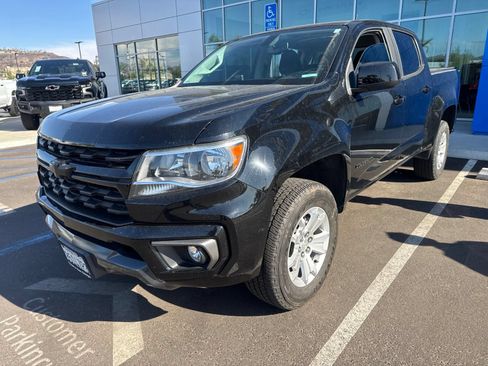 Used 2022 Chevrolet Colorado LT w/ LT Convenience Package RWD image 3