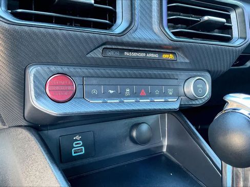 Used 2024 Ford Mustang Coupe image 31