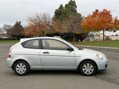Used 2008 Hyundai Accent GS image 6