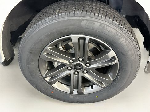 Used 2023 Ford F150 XLT w/ Equipment Group 302A High image 11