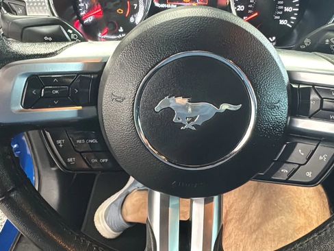 Used 2017 Ford Mustang GT w/ GT Performance Package RWD image 16
