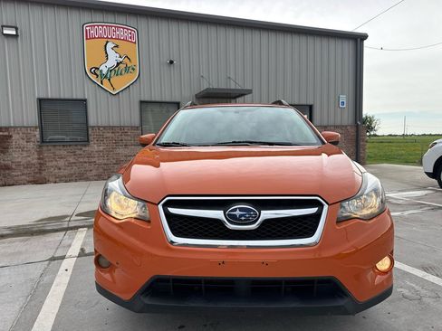 Used 2015 Subaru Crosstrek 2.0i Premium AWD/4WD image 6