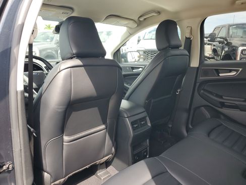 Used 2024 Ford Edge SEL w/ Convenience Package image 14