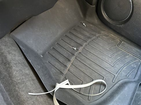 Used 2013 Cadillac Escalade Luxury image 15