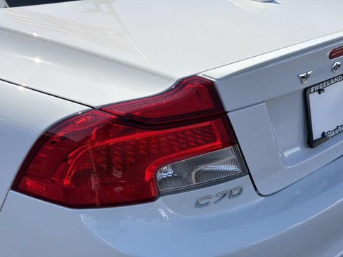 Used 2013 Volvo C70 T5 FWD image 12