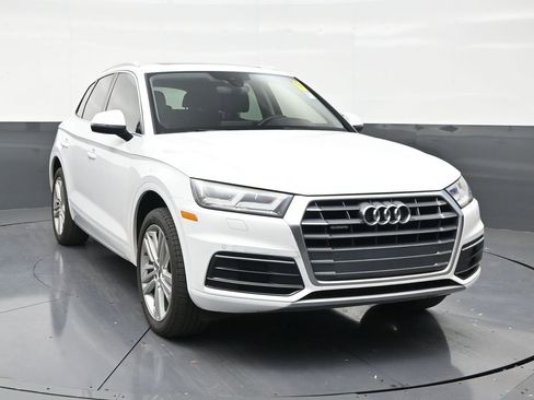 Used 2018 Audi Q5 2.0T Premium Plus w/ Premium Plus Package AWD/4WD image 7