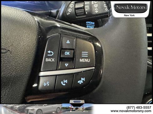 Used 2022 Ford Escape Titanium image 18