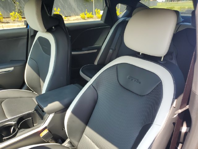New 2026 Kia K4 GT-Line FWD image 27