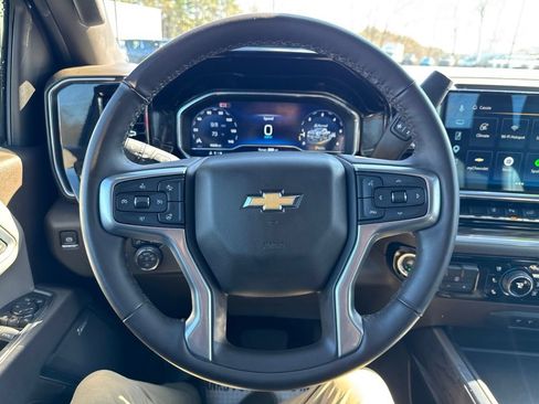 Used 2025 Chevrolet Silverado 2500 LTZ w/ LTZ Premium Package AWD/4WD image 24