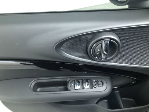 Certified 2024 MINI Cooper Clubman S image 15