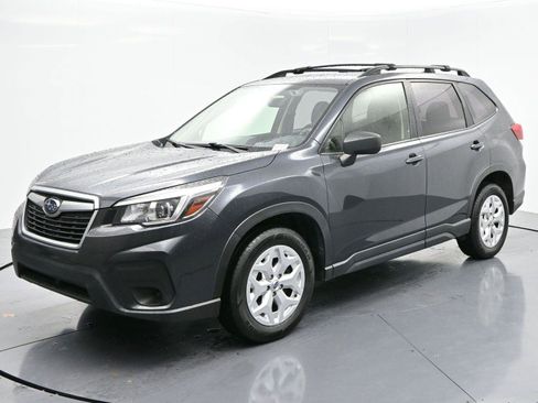 Used 2019 Subaru Forester Base w/ Alloy Wheel Package image 3