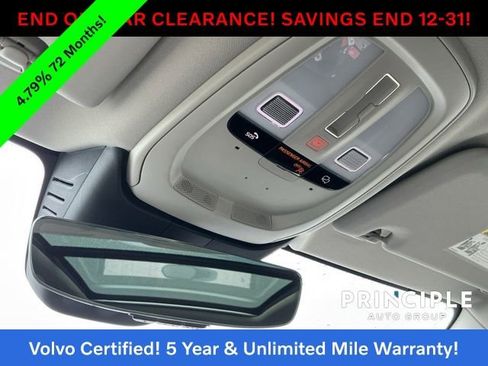 Certified 2025 Volvo V60 B5 Cross Country Plus image 18