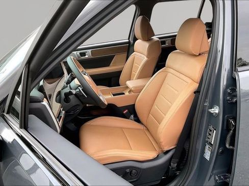 Used 2026 Hyundai Santa Fe Calligraphy image 15