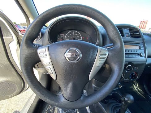 Used 2018 Nissan Versa S Plus image 24