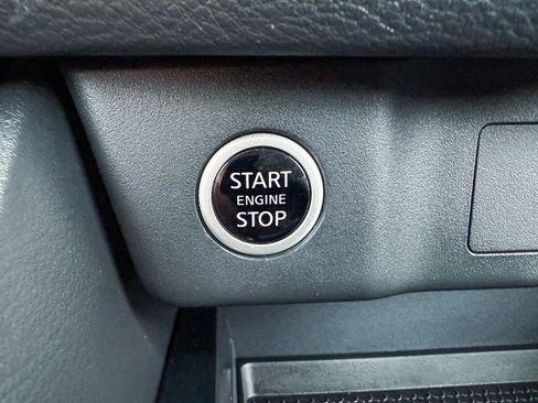 Certified 2023 Nissan Rogue S image 24