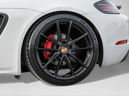 Used 2017 Porsche 718 Cayman S image 59