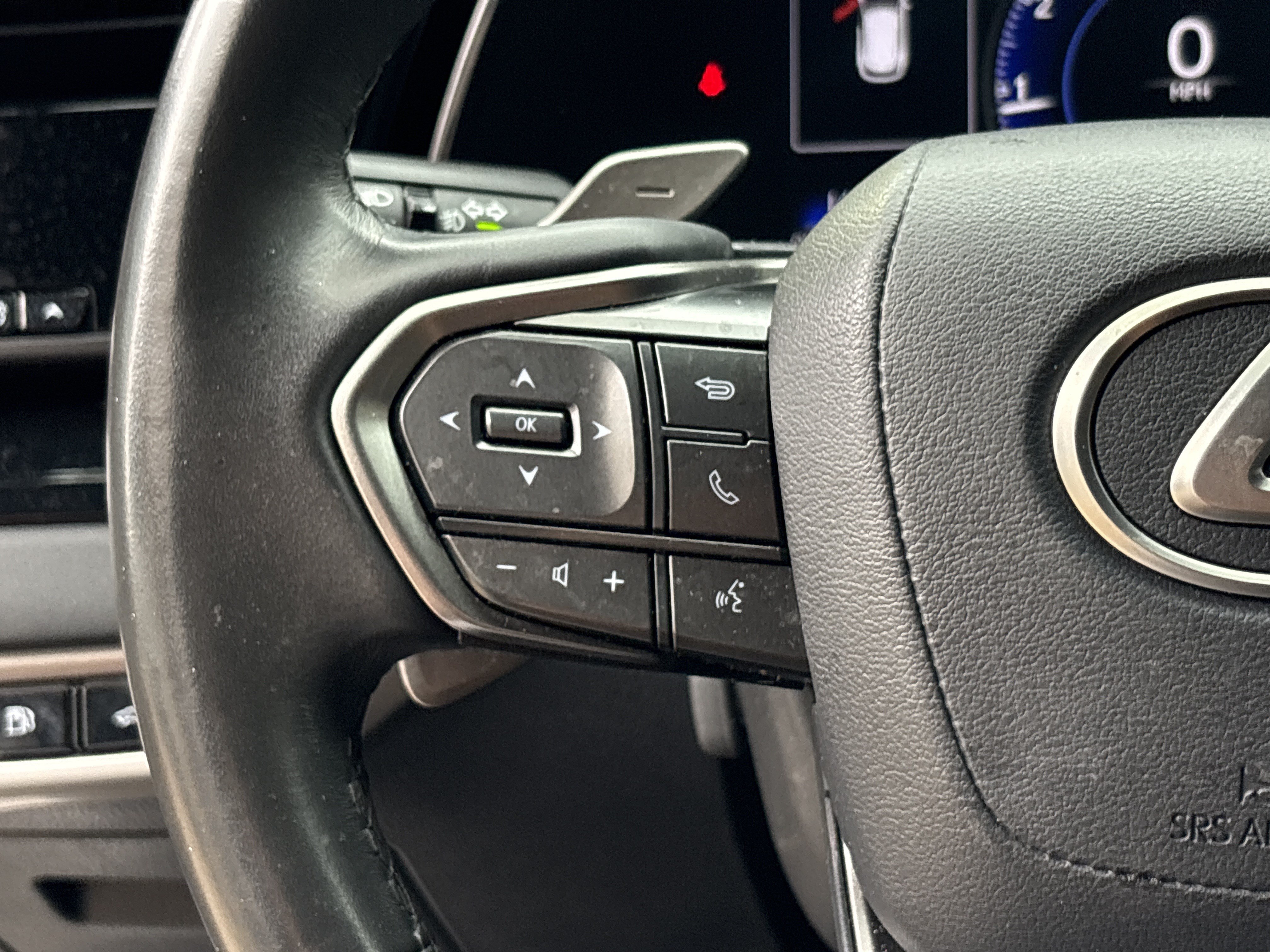 Used 2024 Lexus RX 350 FWD w/ Technology Package image 19