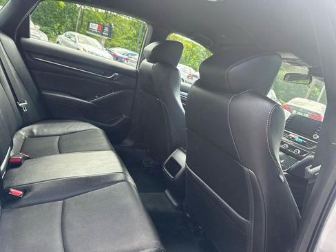 Used 2019 Honda Accord Sport image 30