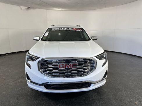 Used 2018 GMC Terrain Denali w/ Advanced Safety Package FWD image 3