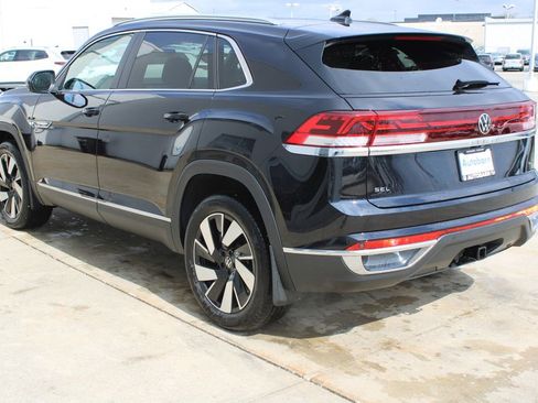 New 2026 Volkswagen Atlas Cross Sport SEL AWD/4WD image 4