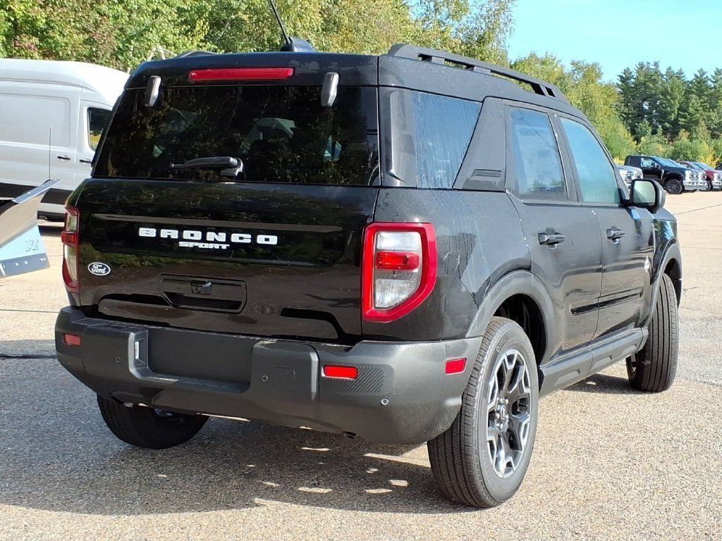 New 2026 Ford Bronco Sport Outer Banks w/ Outer Banks Tech Package+ AWD/4WD image 5