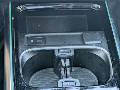 Certified 2022 Mercedes-Benz GLA 35 AMG 4MATIC image 24