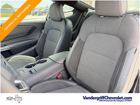 Used 2025 Ford Mustang Coupe RWD image 22