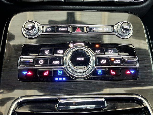 Used 2023 Lincoln Nautilus Reserve w/ Equipment Group 202A AWD/4WD image 22