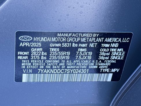 New 2025 Hyundai Ioniq 5 SEL image 28