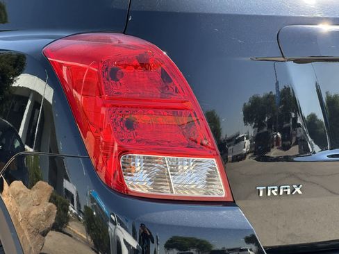 Used 2020 Chevrolet Trax LS w/ Tint and Cruise Package image 26