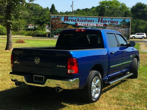Used 2016 RAM 1500 Big Horn AWD/4WD image 5