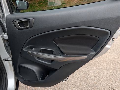 Certified 2021 Ford EcoSport SE w/ SE Convenience Package image 30