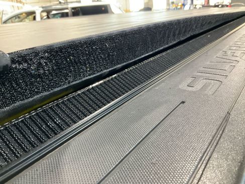 Used 2014 Chevrolet Silverado 1500 LT w/ LT Convenience Package image 32