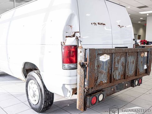 Used 2008 Ford E-350 and Econoline 350 Super Duty image 15