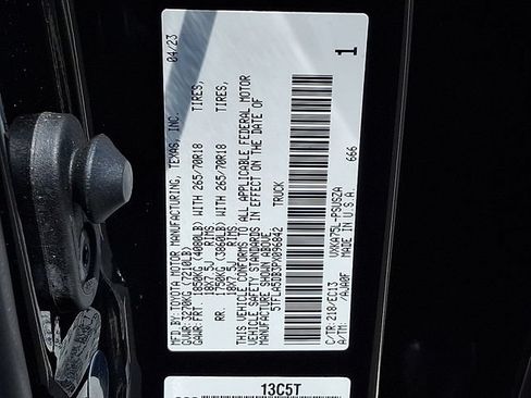 Used 2023 Toyota Tundra SR5 w/ SR5 Premium Package AWD/4WD image 27