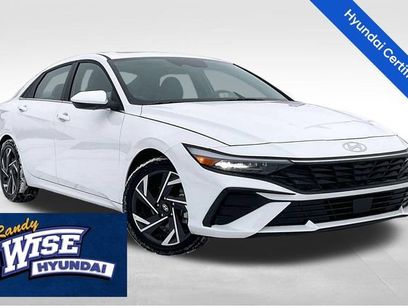 Certified 2025 Hyundai Elantra SEL