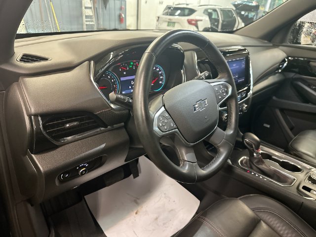 Used 2023 Chevrolet Traverse RS w/ LPO, Floor Liner Package AWD/4WD image 20