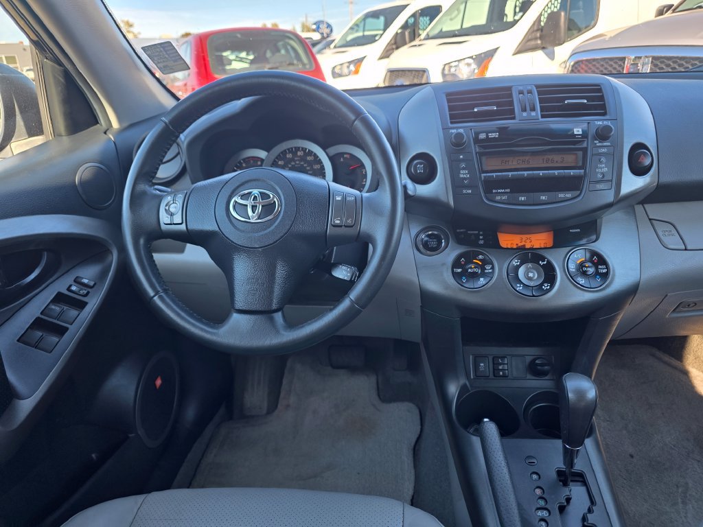 Used 2011 Toyota RAV4 Limited w/ Limited Extra Value Pkg AWD/4WD image 11