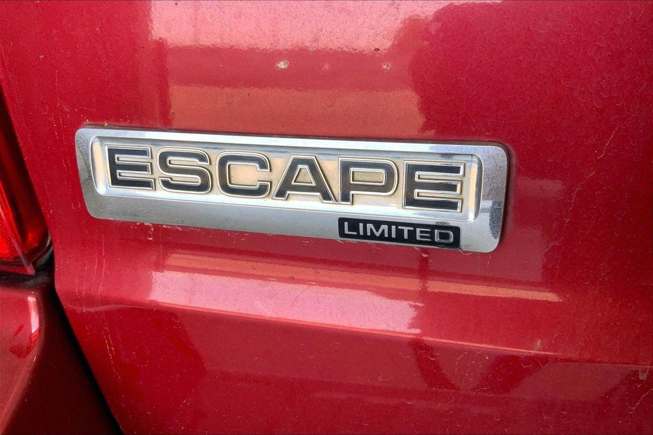Used 2012 Ford Escape Limited FWD image 9