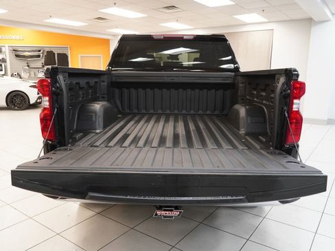 Used 2023 Chevrolet Silverado 1500 LT AWD/4WD image 8