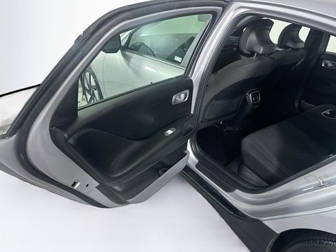 Used 2024 Hyundai Ioniq 6 SE RWD image 25