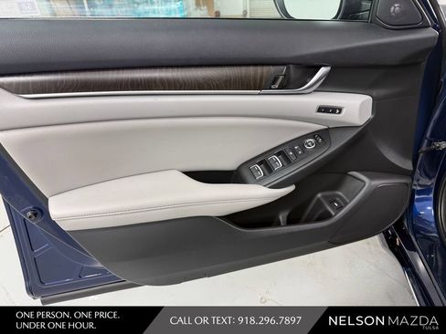 Used 2019 Honda Accord EX-L image 17