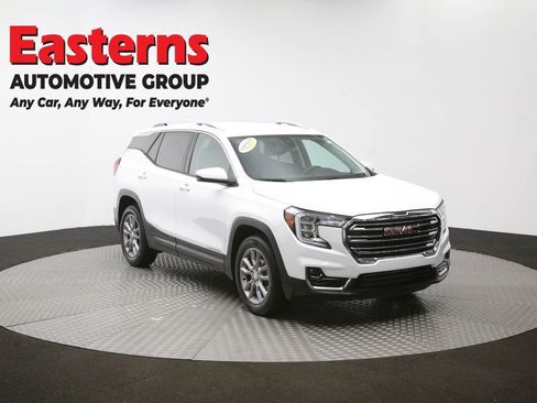 Used 2024 GMC Terrain SLT image 51