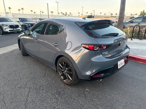Used 2021 MAZDA MAZDA3 Hatchback w/Premium Plus Pkg AWD/4WD image 15