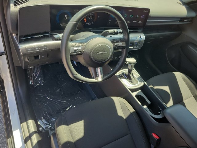 Used 2024 Hyundai Kona SEL FWD image 16